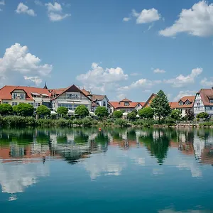 4* Hotel Seehotel - Dorf Am
